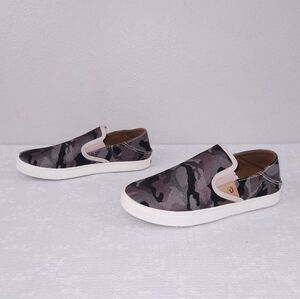 OLUKAI Pehuea Pa'i Soft Pink Ke Au Camo Slip-On Shoes US 7.5